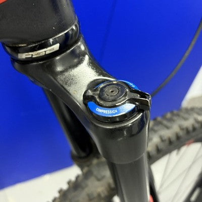 Intense Tracer 275C Carbon Full Suspension MTB Medium SRAM GX RockShox 27.5