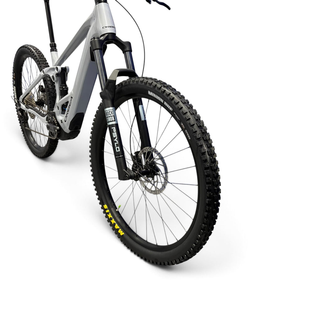 Orbea Wild ST H30 2026 *46 Miles* MTB Large Bosch CX 600 Shimano 29er