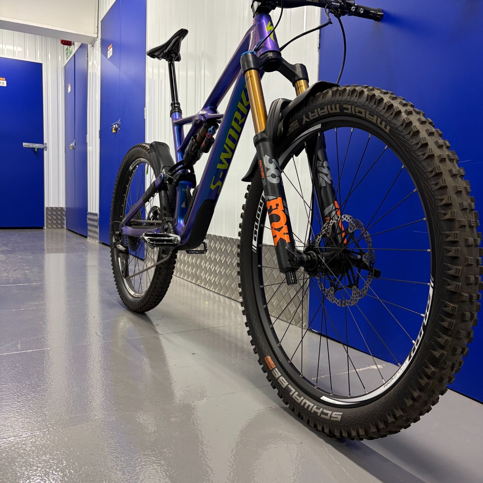 Specialized S-Works Enduro 2019 Carbon Full Suspension Mountain Bike Large Fox