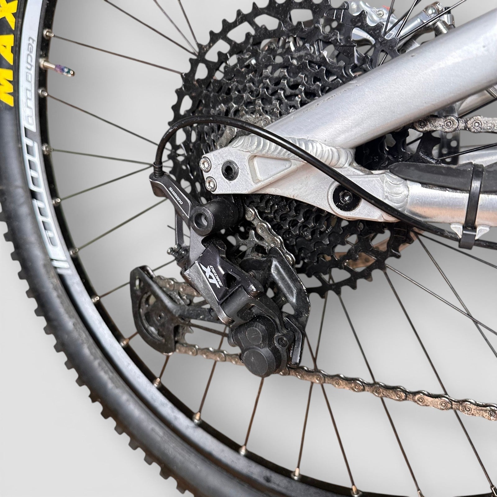 Bird Aeris AM9 2020 Full Suspension Mountain Bike XL Shimano XT Hope Pro 4 12spd