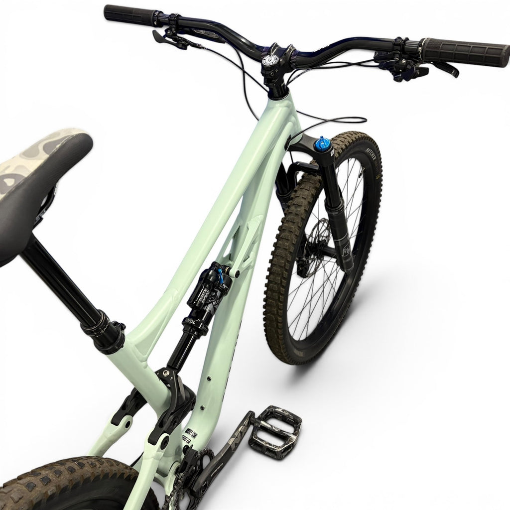 Specialized Status 160 2023 Full Suspension MTB S4 Large SRAM NX Fox 36 Mullet