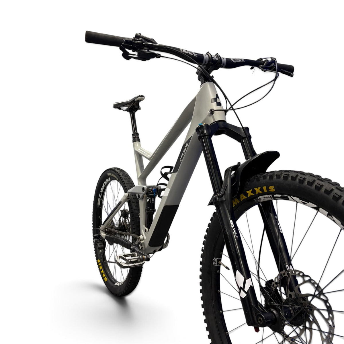 Cube Stereo 140 HPC Carbon Mountain Bike XL Shimano XT SLX Formula 160mm 27.5
