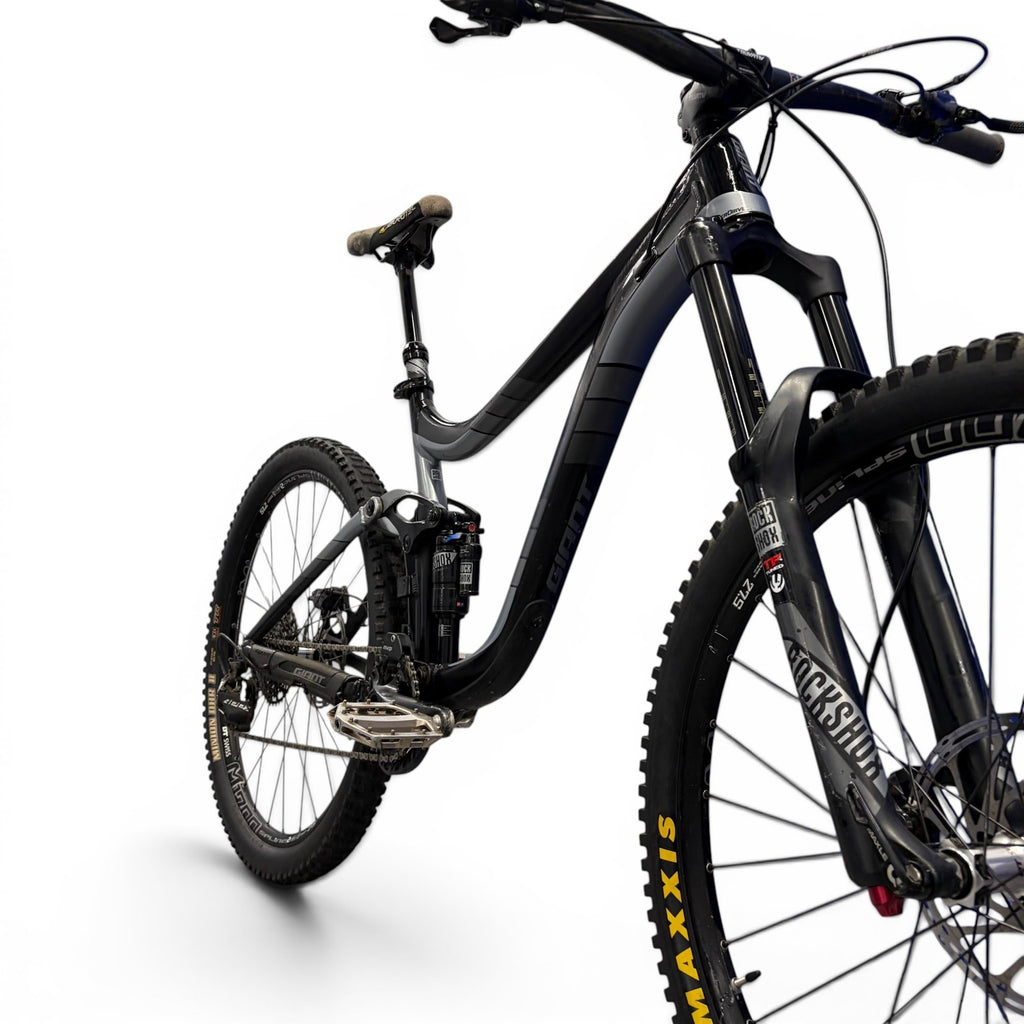 Giant Reign 27.5 Full Suspension Enduro MTB Medium SRAM Apex RockShox Pike XT