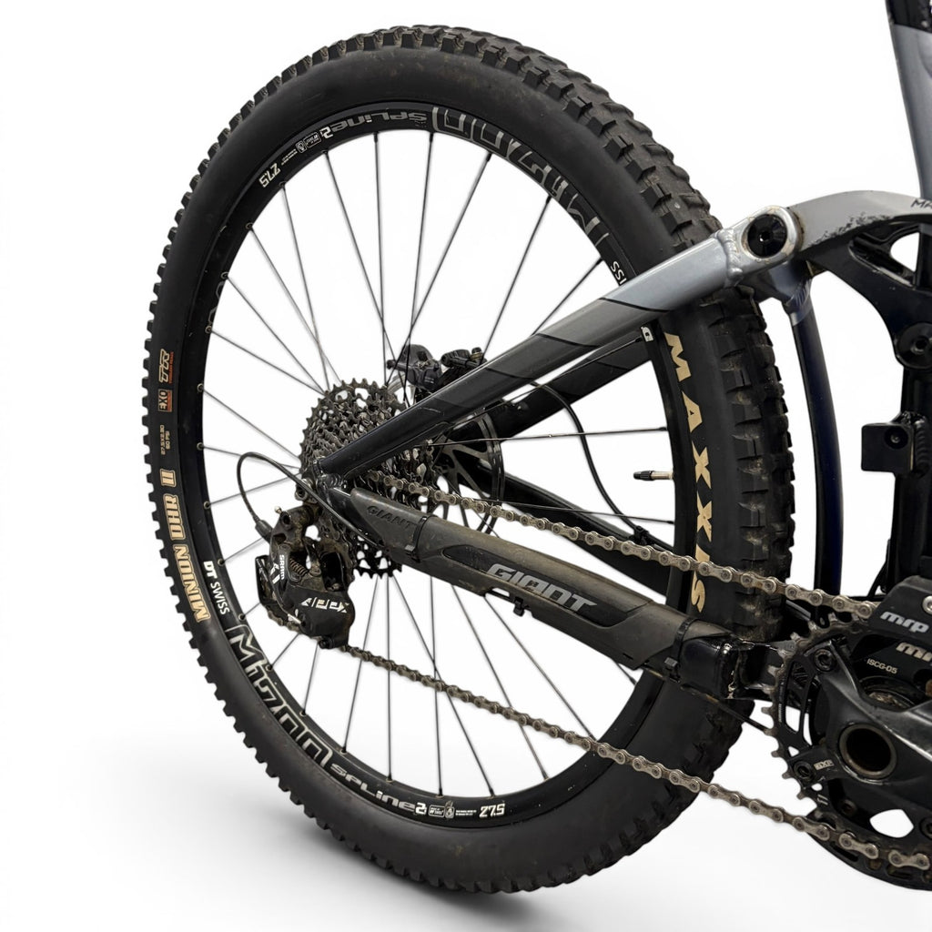 Giant Reign 27.5 Full Suspension Enduro MTB Medium SRAM Apex RockShox Pike XT