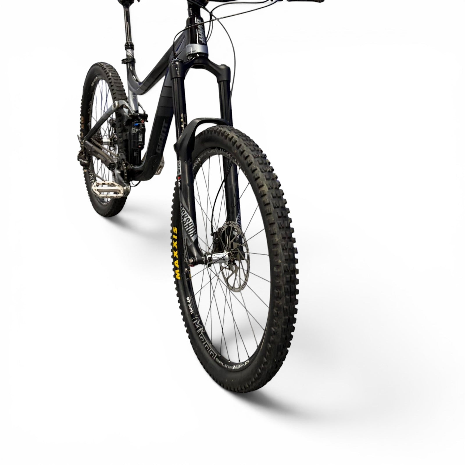 Giant Reign 27.5 Full Suspension Enduro MTB Medium SRAM Apex RockShox Pike XT