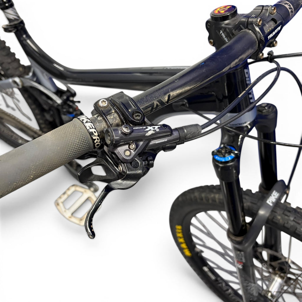 Giant Reign 27.5 Full Suspension Enduro MTB Medium SRAM Apex RockShox Pike XT