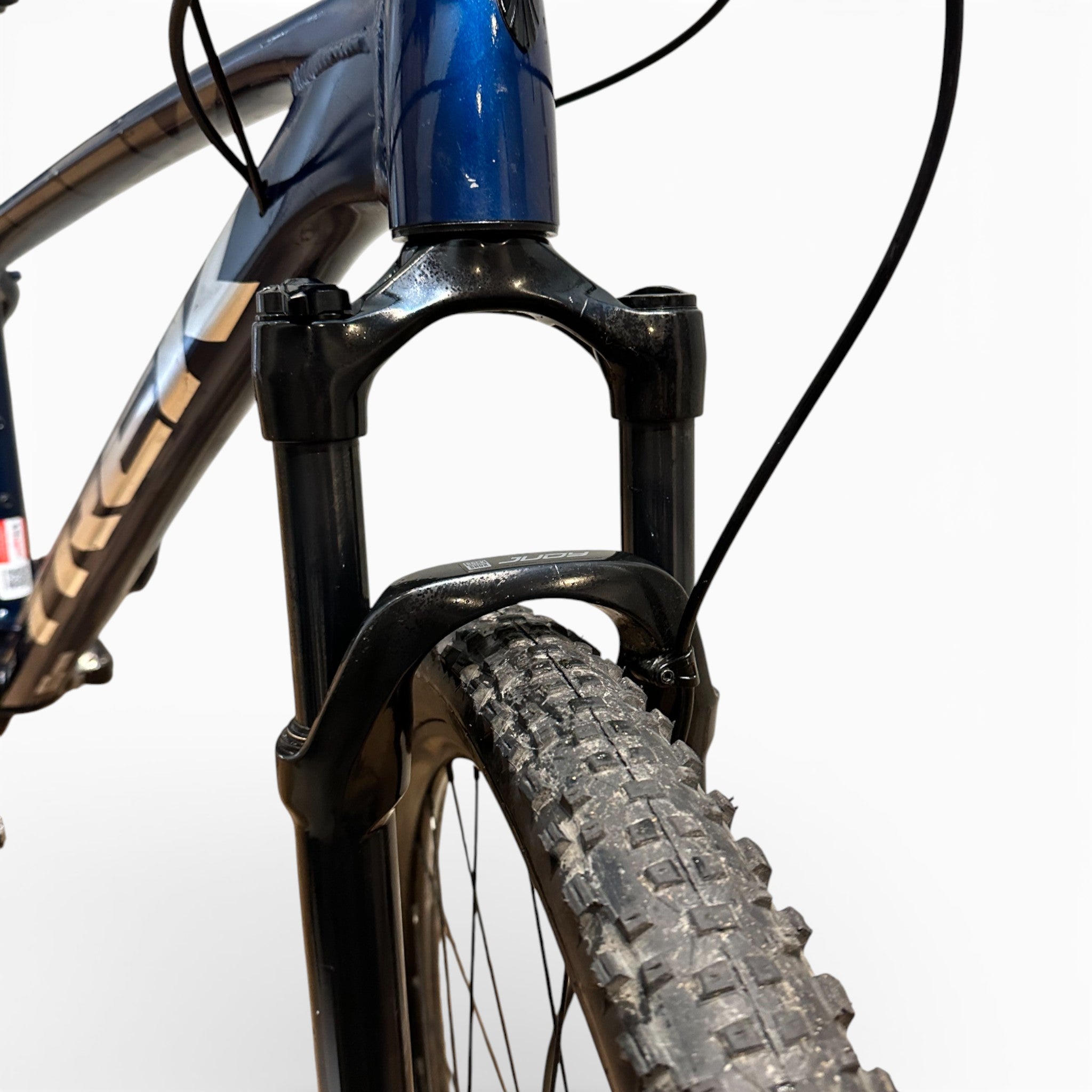 Trek X-Caliber 7 Mulsane Blue Medium | ReBike UK