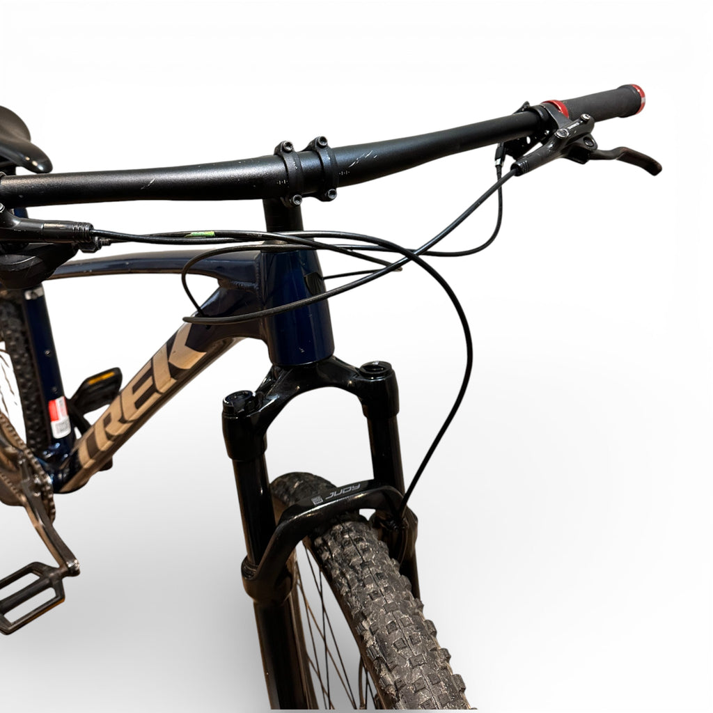 Trek X-Caliber 7 Mulsane Blue Medium | ReBike UK