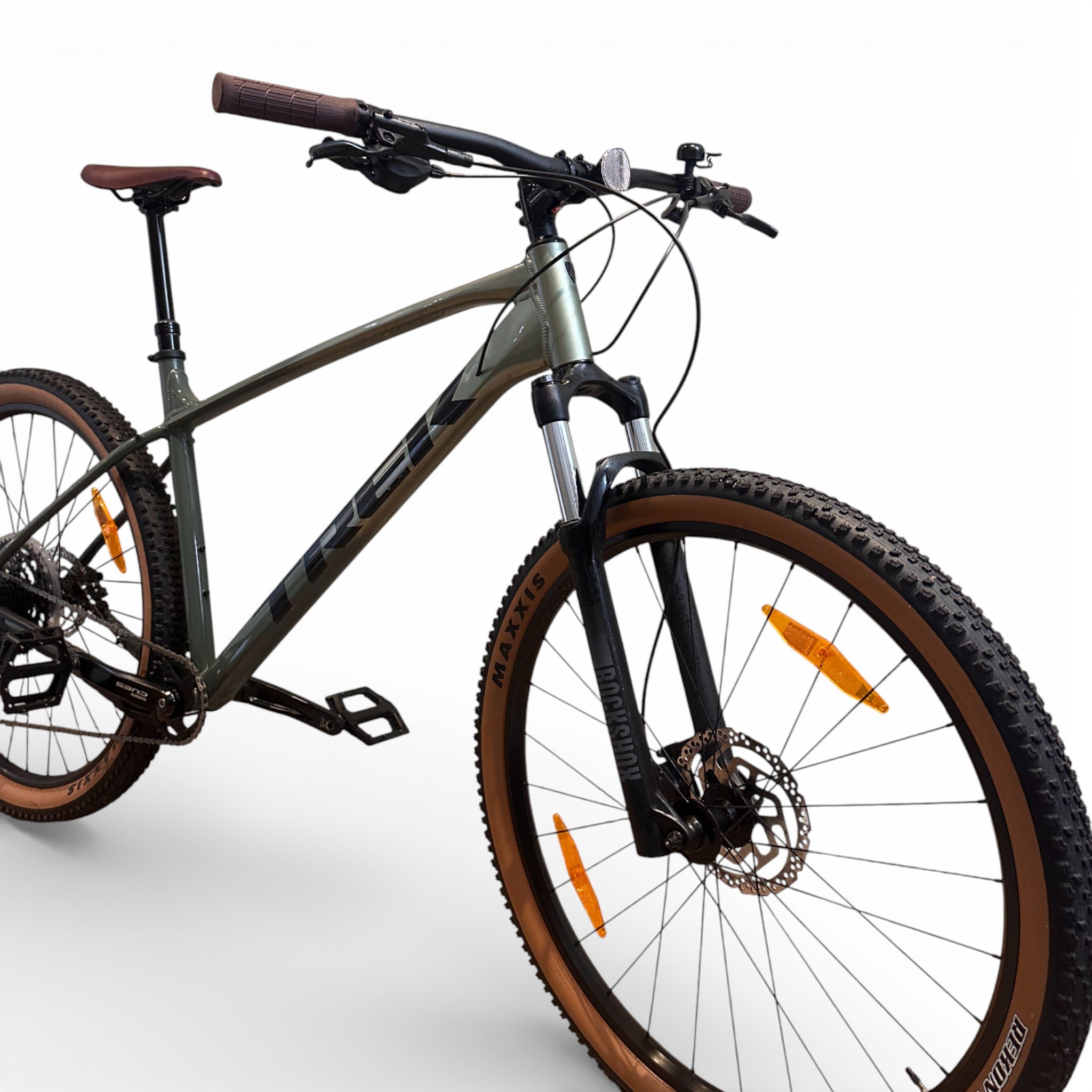 Trek Marlin 6 Gen 3 Mountain Bike 2026 - Matte Lichen/Keswick Green Fade | ReBike UK