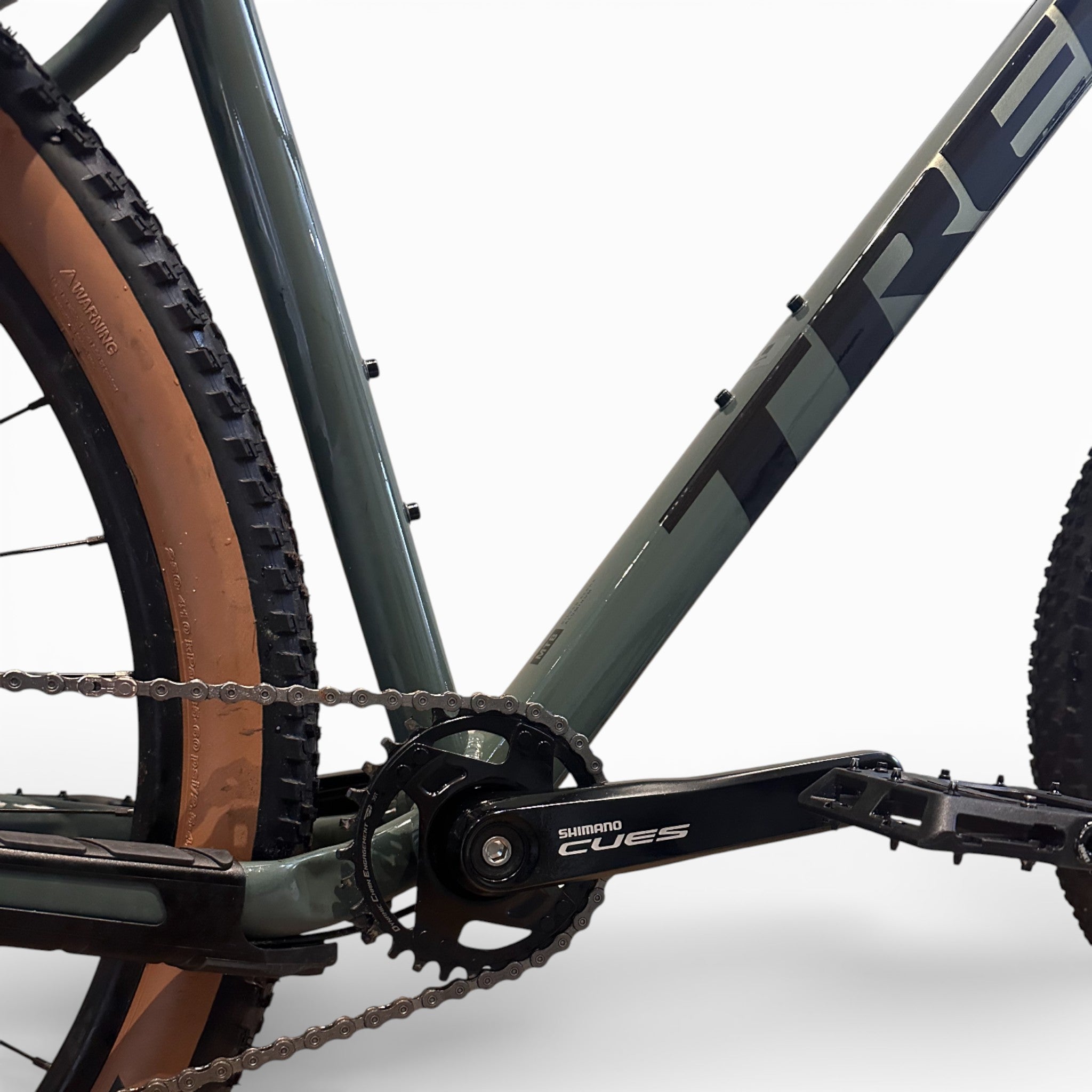 Trek Marlin 6 Gen 3 Mountain Bike 2026 - Matte Lichen/Keswick Green Fade | ReBike UK